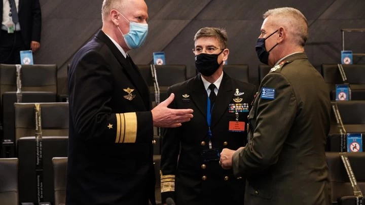 Μπαράζ συναντήσεων του Αρχηγού ΓΕΕΘΑ στις Βρυξέλλες – Ποιους θα συναντήσει σήμερα